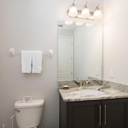 Vibrant Home With Theater Room & Pool Table Near Disney By Rentyl - 7713G Орландо Екстериор снимка
